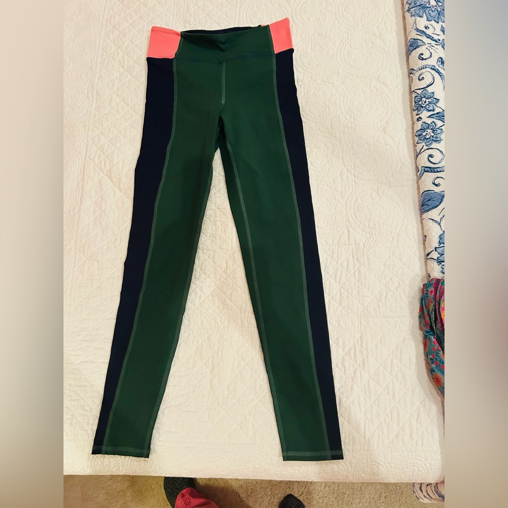 BODEN Color-Block legging.